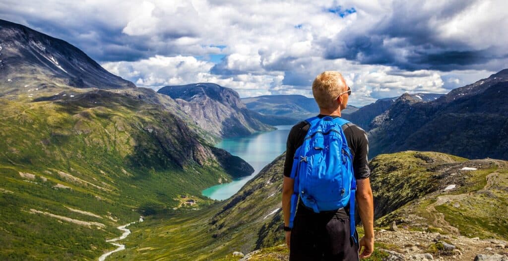 Rucksacktourist in Norwegen