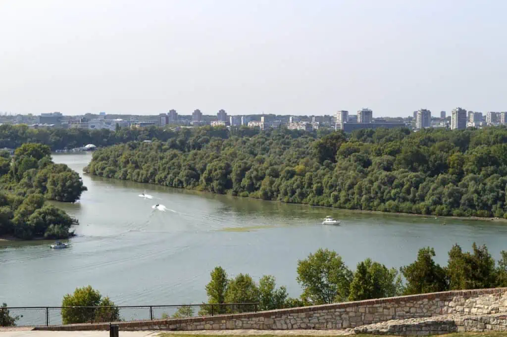 Blick über die Donau nach Belgrad, Hauptstadt von Serbien