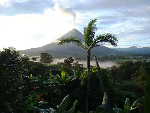 Der Arenal, ein aktiver Vulkan in Costa Rica