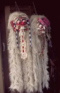 traditionelles Handwerk in Bali: Masken