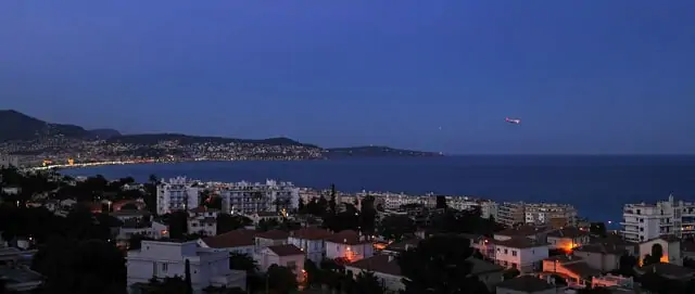 Nizza, die Blaue Stunde