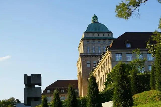 Universität Zürich