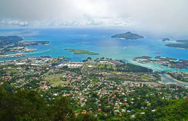 Blick auf Victoria, Hauptstadt der Seychellen